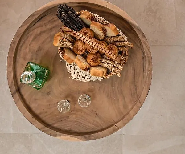 Ruby Of Naxos Apartment