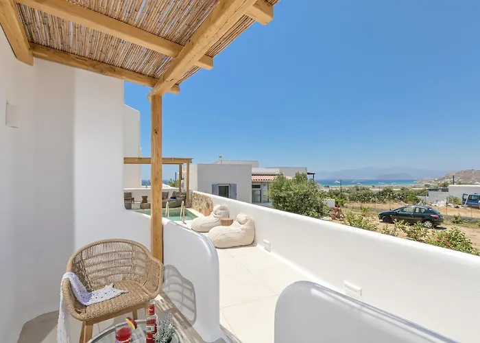 Ruby Of Naxos * Agios Prokopios (Naxos)