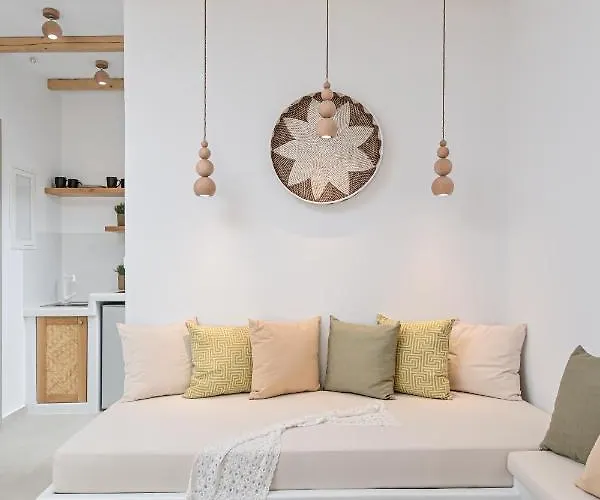 Ruby Of Naxos 阿吉奥斯普罗科皮奥斯